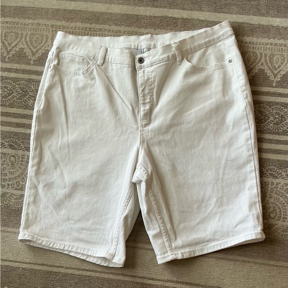 Denim&Co Women's White Jean Shorts